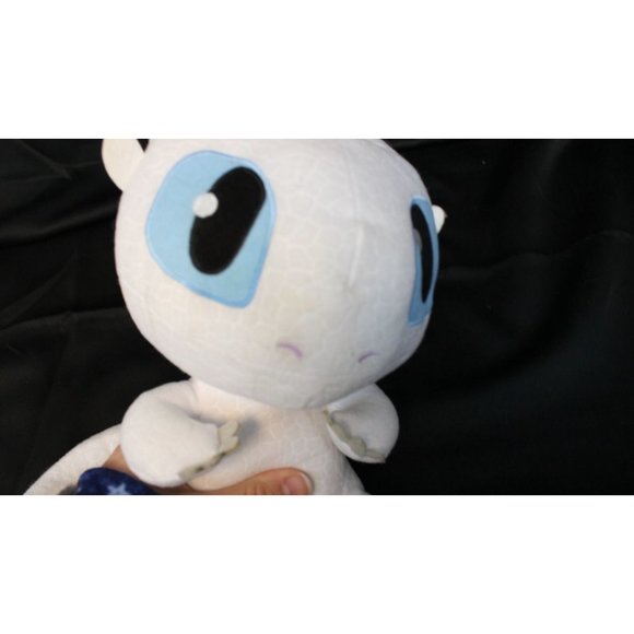 How to Train A Dragon 10'' Plush Hidden World Light Fury Squeeze & Growl Toy - Picture 2 of 8